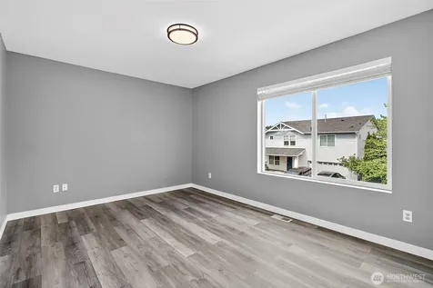 9430 185th Street Ct E Puyallup WA 98375