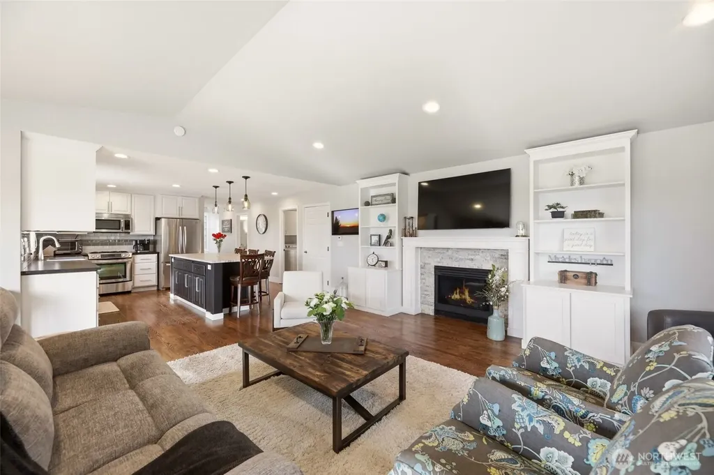 19679 Smiley Drive Mount Vernon WA 98274