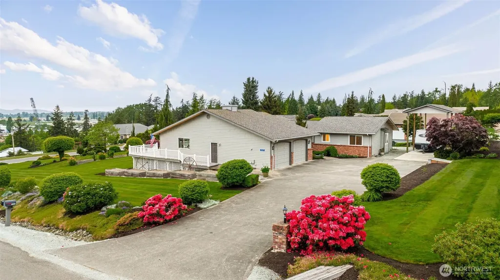 19679 Smiley Drive Mount Vernon WA 98274