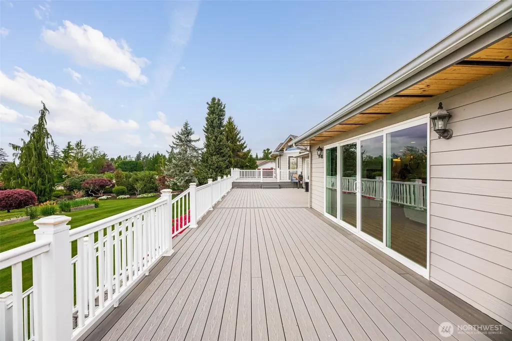 19679 Smiley Drive Mount Vernon WA 98274