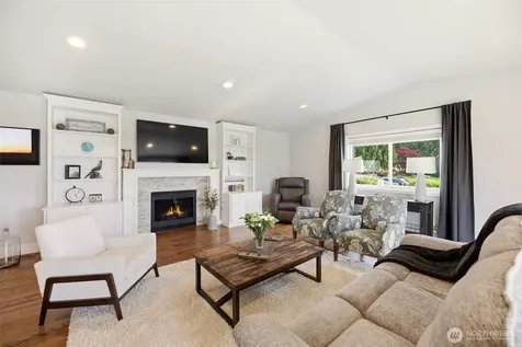 19679 Smiley Drive Mount Vernon WA 98274