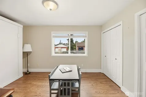 19679 Smiley Drive Mount Vernon WA 98274