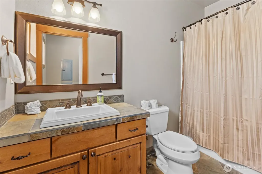 1 Kendall Peak Way Snoqualmie Pass WA 98068