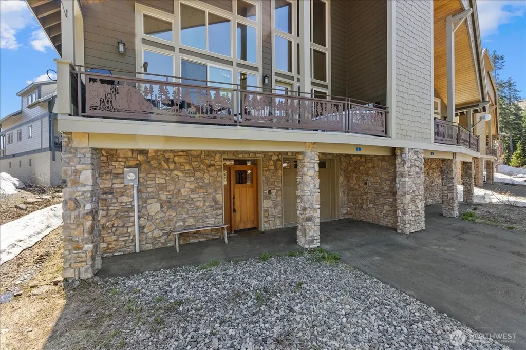 1 Kendall Peak Way Snoqualmie Pass WA 98068