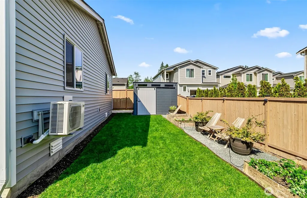 7121 42nd Place NE Marysville WA 98270