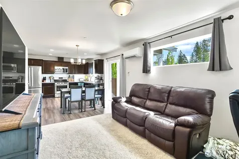 7121 42nd Place NE Marysville WA 98270