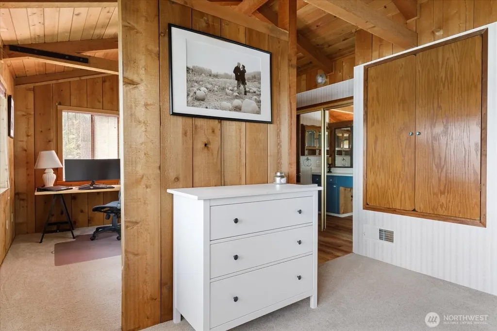 281 Harrington Road Coupeville WA 98239