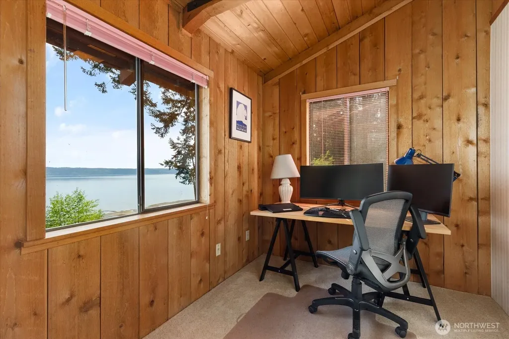 281 Harrington Road Coupeville WA 98239