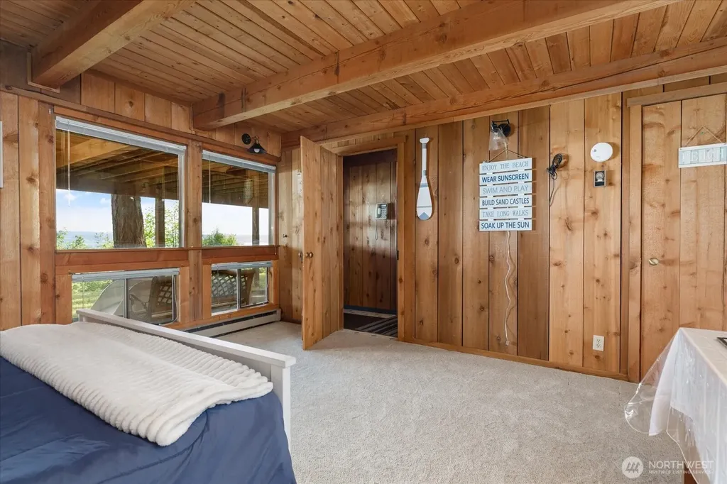 281 Harrington Road Coupeville WA 98239
