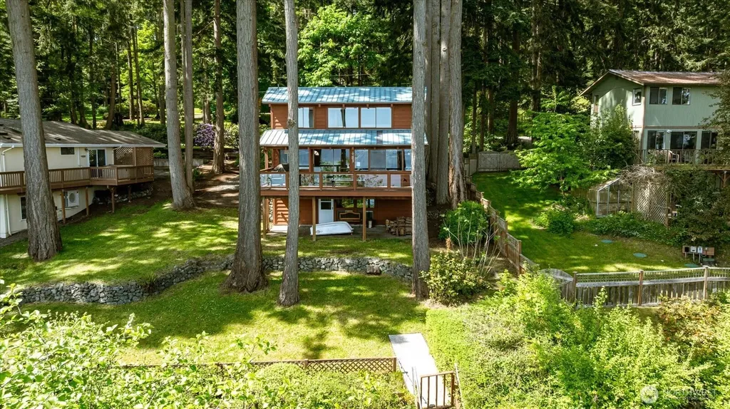 281 Harrington Road Coupeville WA 98239