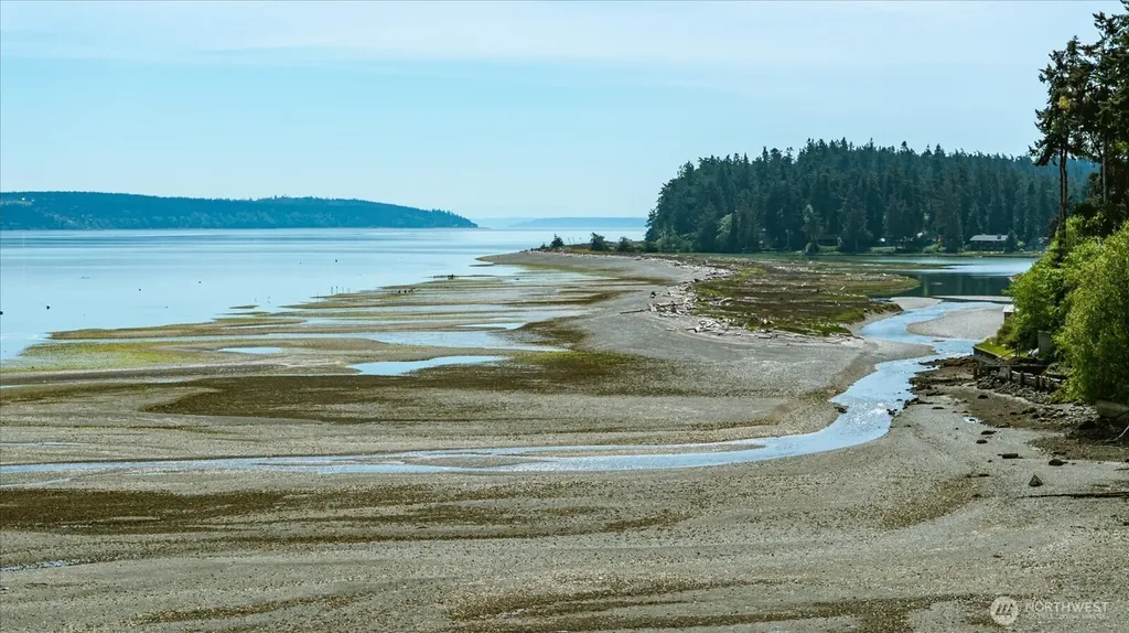 281 Harrington Road Coupeville WA 98239