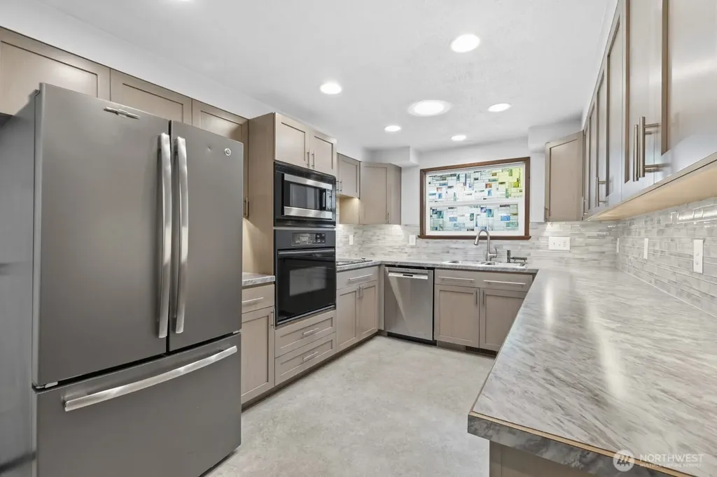 6608 Sierra Court SE Lacey WA 98503