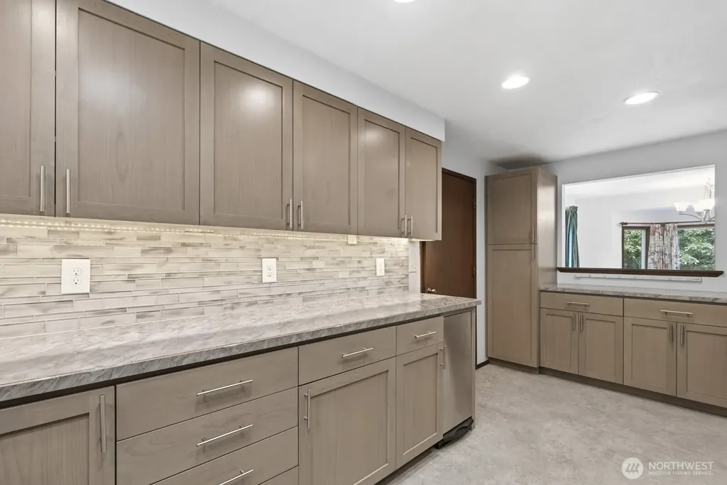6608 Sierra Court SE Lacey WA 98503