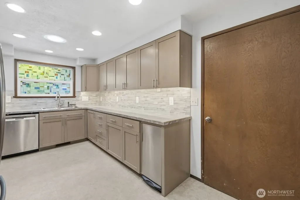 6608 Sierra Court SE Lacey WA 98503