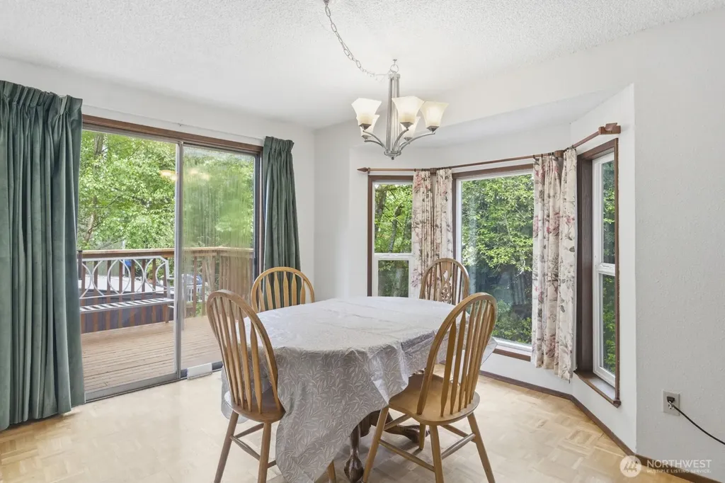 6608 Sierra Court SE Lacey WA 98503