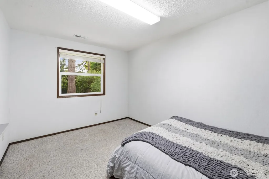 6608 Sierra Court SE Lacey WA 98503