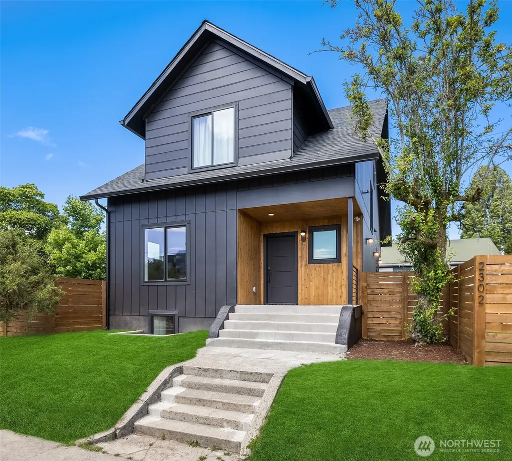 2302 E Pike Street Seattle WA 98122
