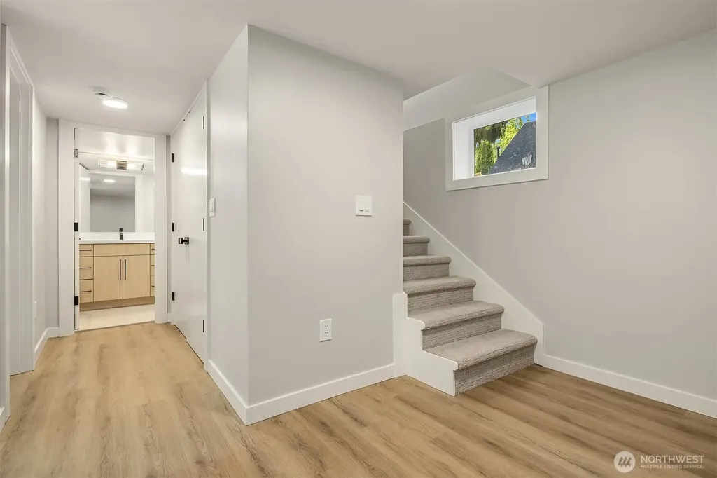 2302 E Pike Street Seattle WA 98122