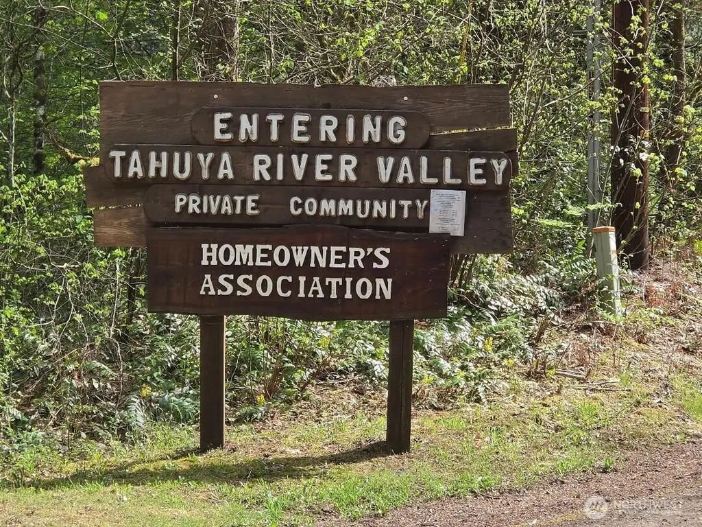 140 NE Evergreen Drive Tahuya WA 98588