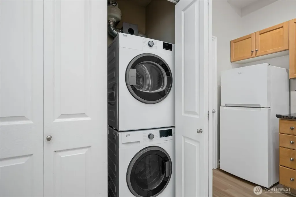 1224 Harris Avenue Bellingham WA 98225