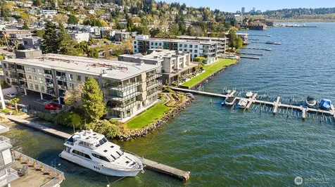 6401 Lake Wa Blvd NE Kirkland WA 98033