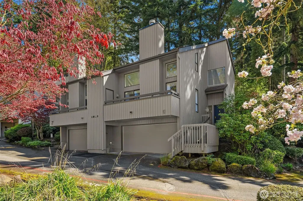 3506 108th Place NE Bellevue WA 98004