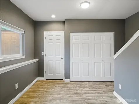 2715 24th Avenue Ct SE Puyallup WA 98374