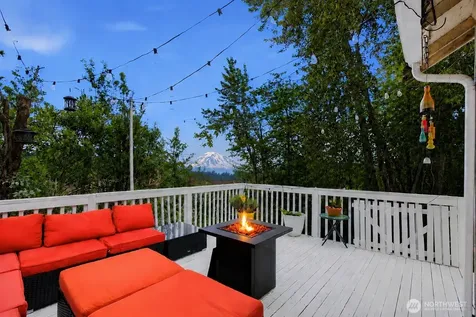 13807 69th Avenue Ct E Puyallup WA 98373