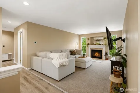 13807 69th Avenue Ct E Puyallup WA 98373