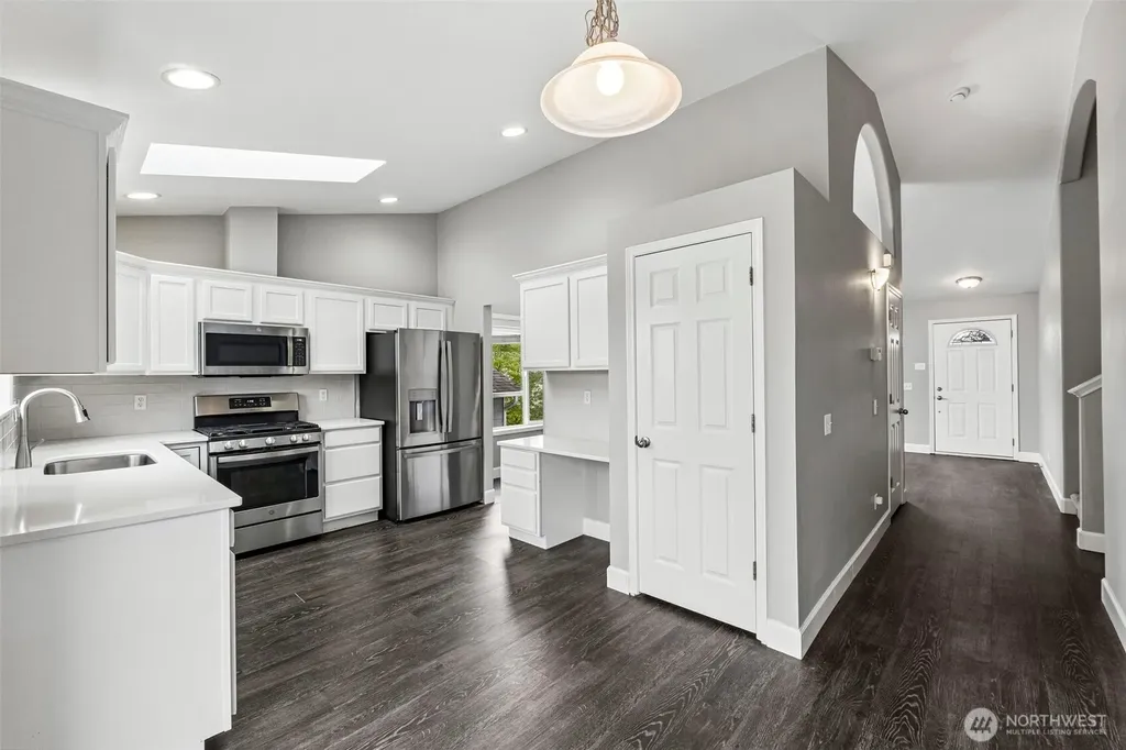 11407 34th Street NE Lake Stevens WA 98258
