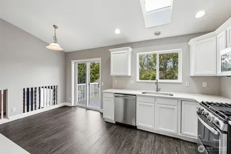 11407 34th Street NE Lake Stevens WA 98258