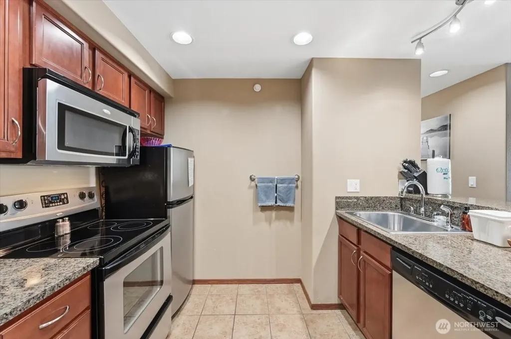 322 W Woodin Avenue Chelan WA 98816