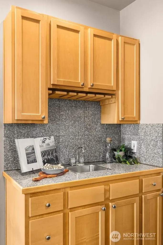 1127 NW 62nd Street Seattle WA 98107