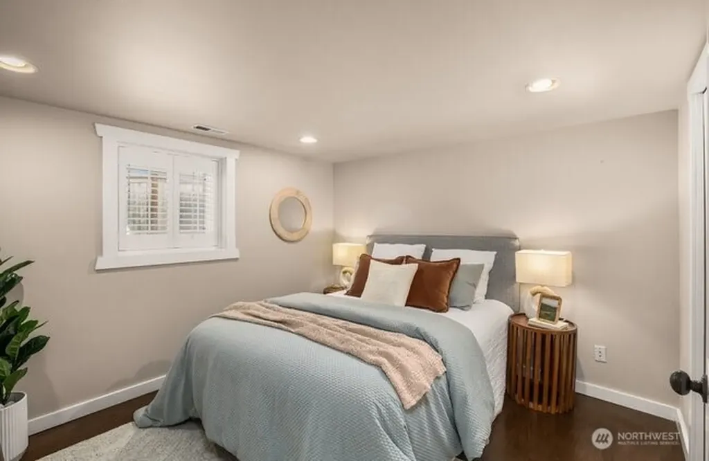 1127 NW 62nd Street Seattle WA 98107