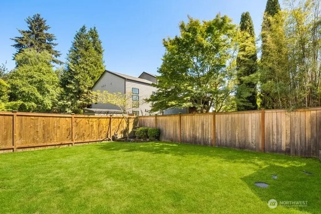 1127 NW 62nd Street Seattle WA 98107