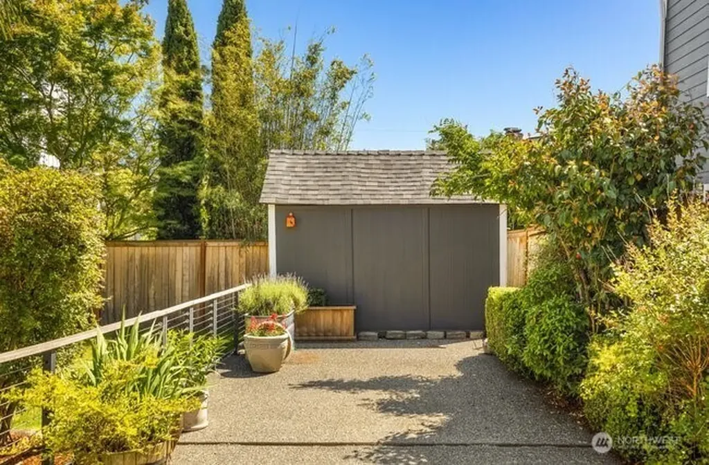 1127 NW 62nd Street Seattle WA 98107