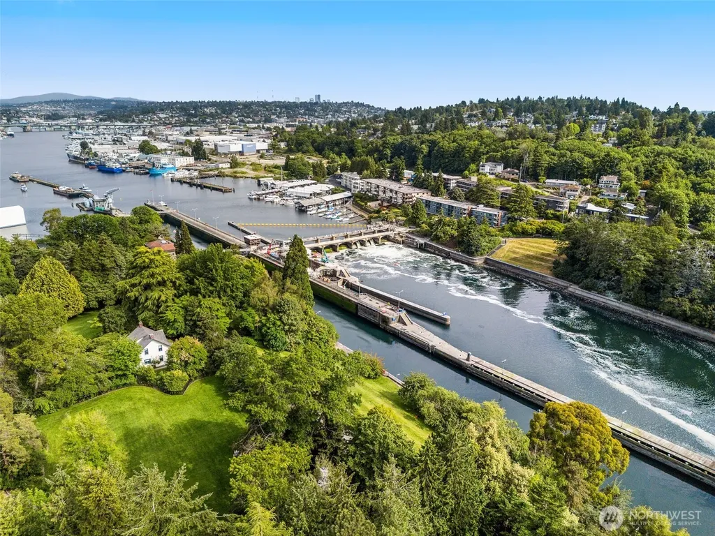 1127 NW 62nd Street Seattle WA 98107