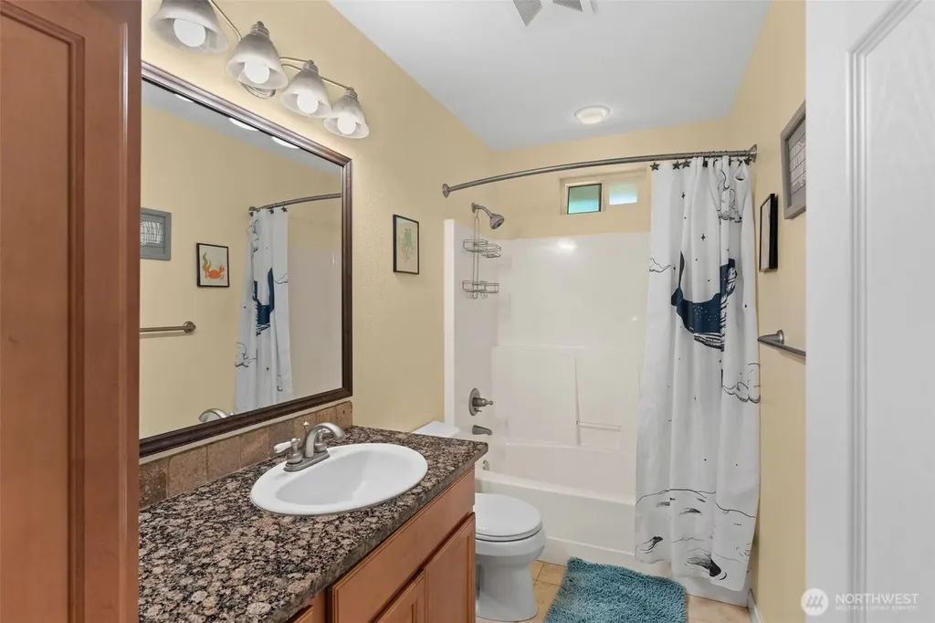 4443 Boston Harbor Road NE Olympia WA 98506