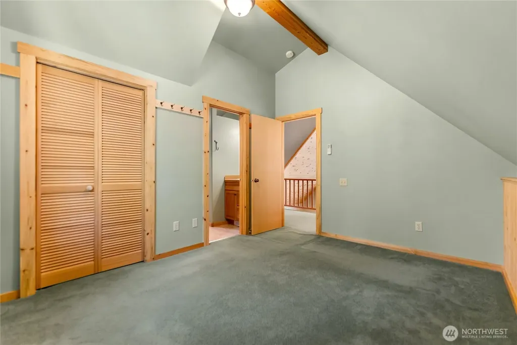 651 Lost River Road Mazama WA 98833