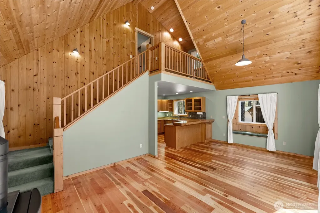 651 Lost River Road Mazama WA 98833