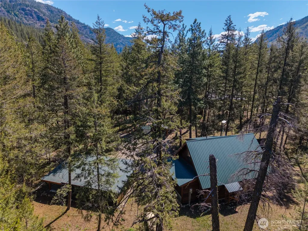 651 Lost River Road Mazama WA 98833