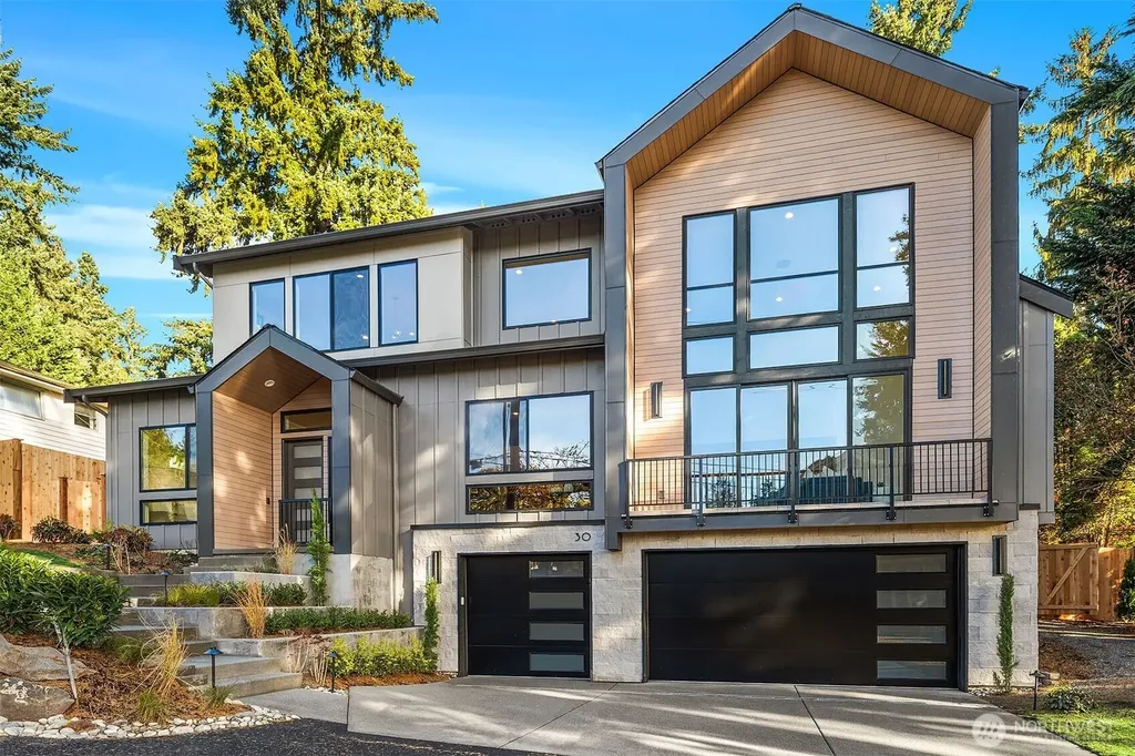 30 Enatai Drive Bellevue WA 98004