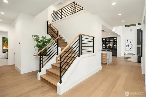 30 Enatai Drive Bellevue WA 98004