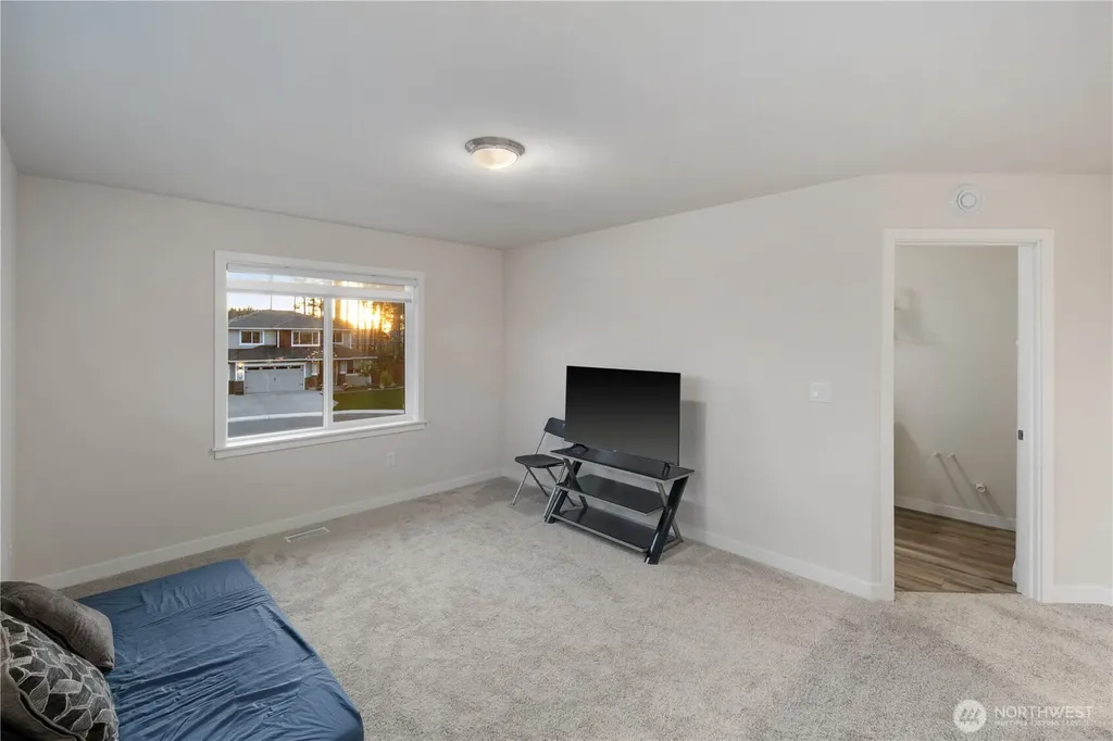 13426 183rd Street E Puyallup WA 98374