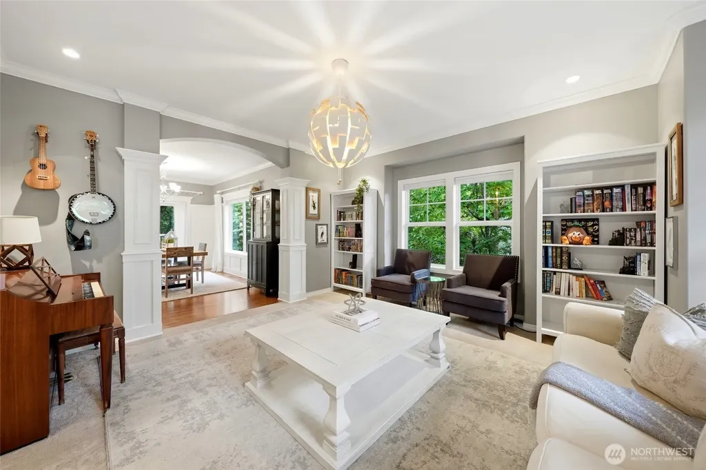 12326 24th Avenue NE Seattle WA 98125