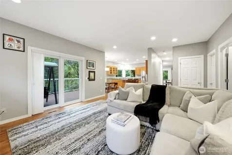 12326 24th Avenue NE Seattle WA 98125