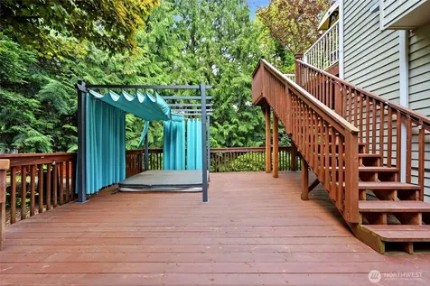 12326 24th Avenue NE Seattle WA 98125