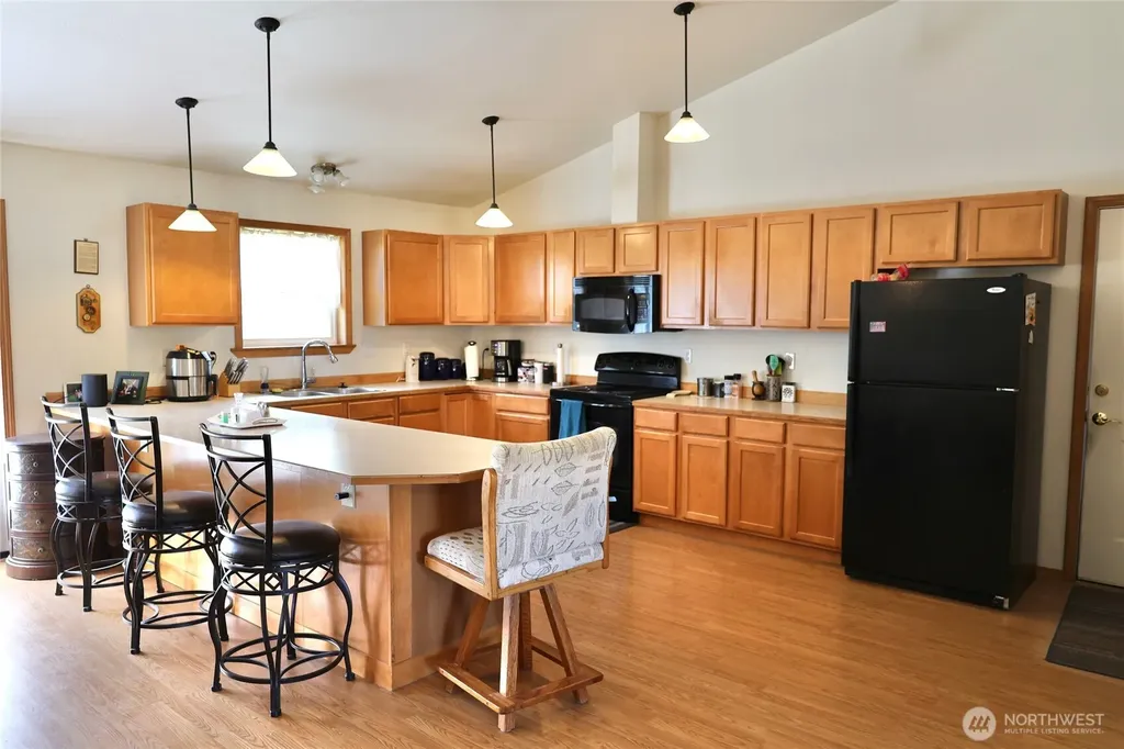 693 Temple Avenue Morton WA 98356