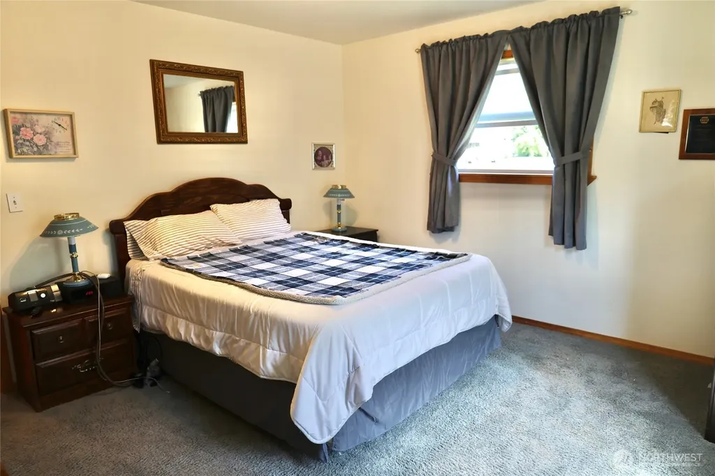 693 Temple Avenue Morton WA 98356