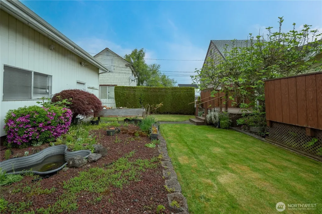 1106 Wishkah Street Aberdeen WA 98520